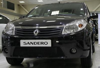 Рамка защиты радиатора Renault Sandero (хэтчбек) 2007 - наст. время.