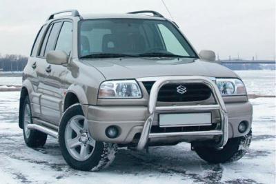 Решётка бампера Suzuki Grand Vitara.